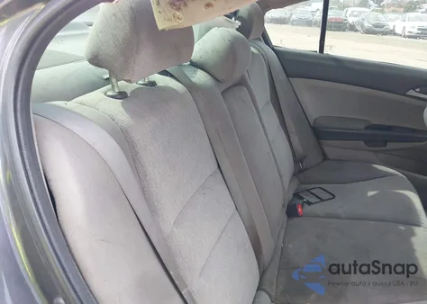 2010 Honda Accord 2.4 Lx z USA, uszkodzony, nr VIN 1HGCP2F36AA074929